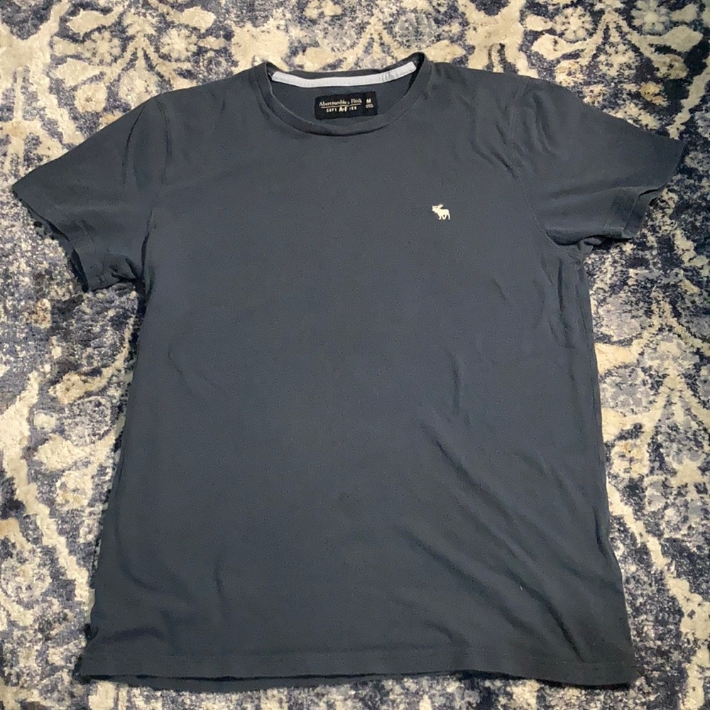 A Soft A&F tee
